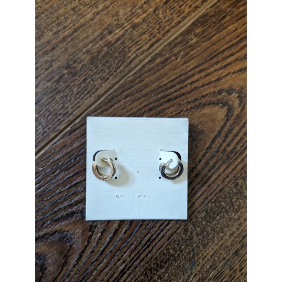 Unbranded Jewelry - Classic Silver Huggie Hoop Earrings  Anthropologie Inspired